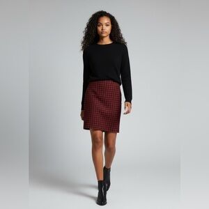 Hobbs London Wool Plaid Red w Black Skirt Back Zipper Kick Slit, Lined